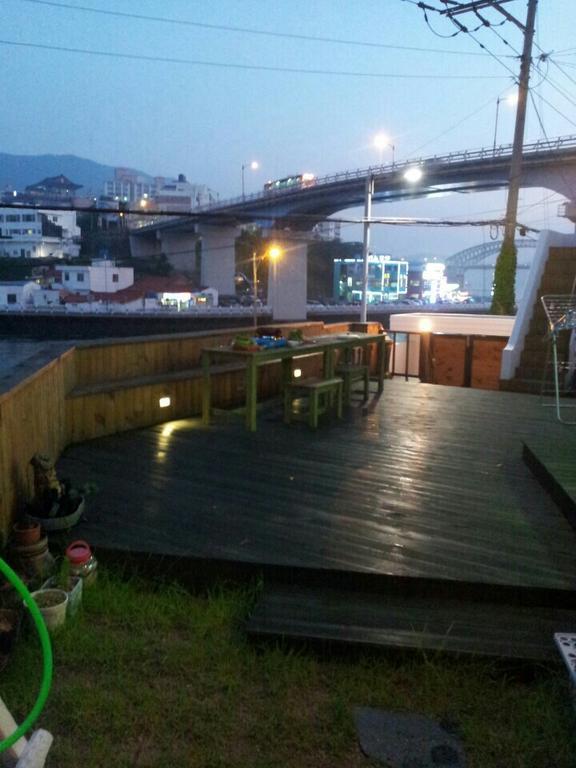 Tongyeong Camellia House Villa Dış mekan fotoğraf